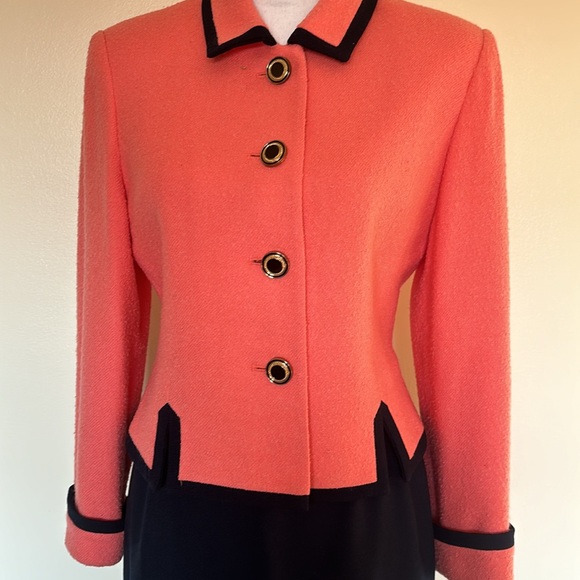 Classic Nipon wool suit - Picture 2 of 10